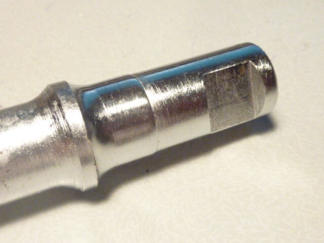 Nos axe clavette pédalier REWAX 130 mm  pédalier Bottom bracket  not stronglight