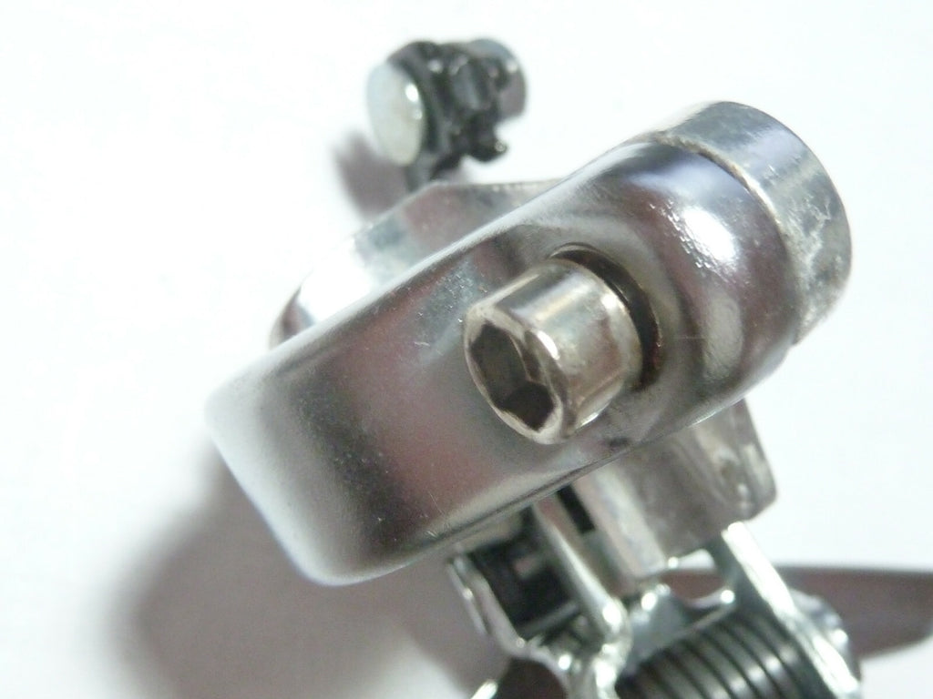 NOS Vintage Derailleur Shimano 300LX 300 LX FD-M300 28.6 mm