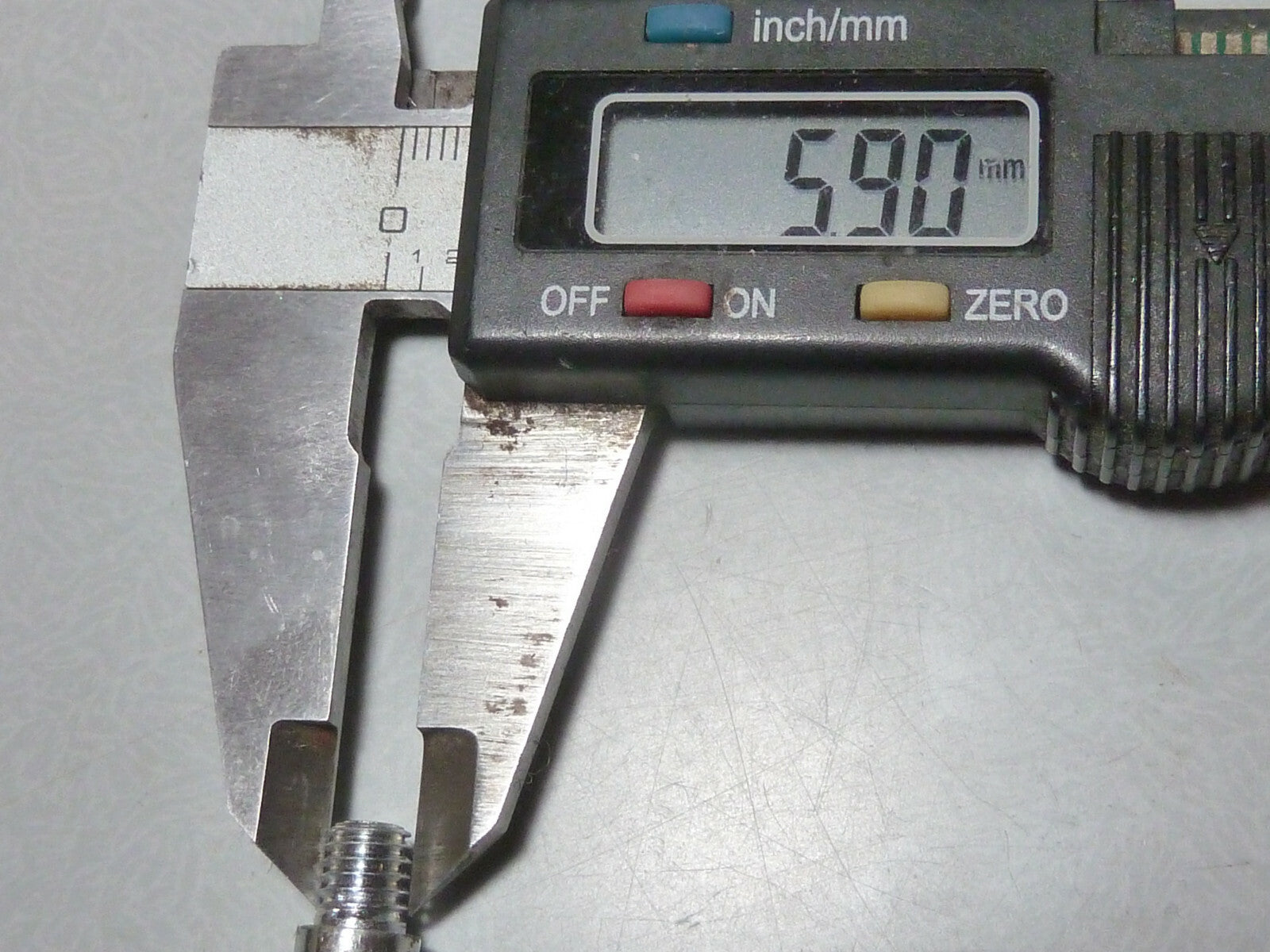 NOS Goujon   ancien stock 85x8mm axe de suspension