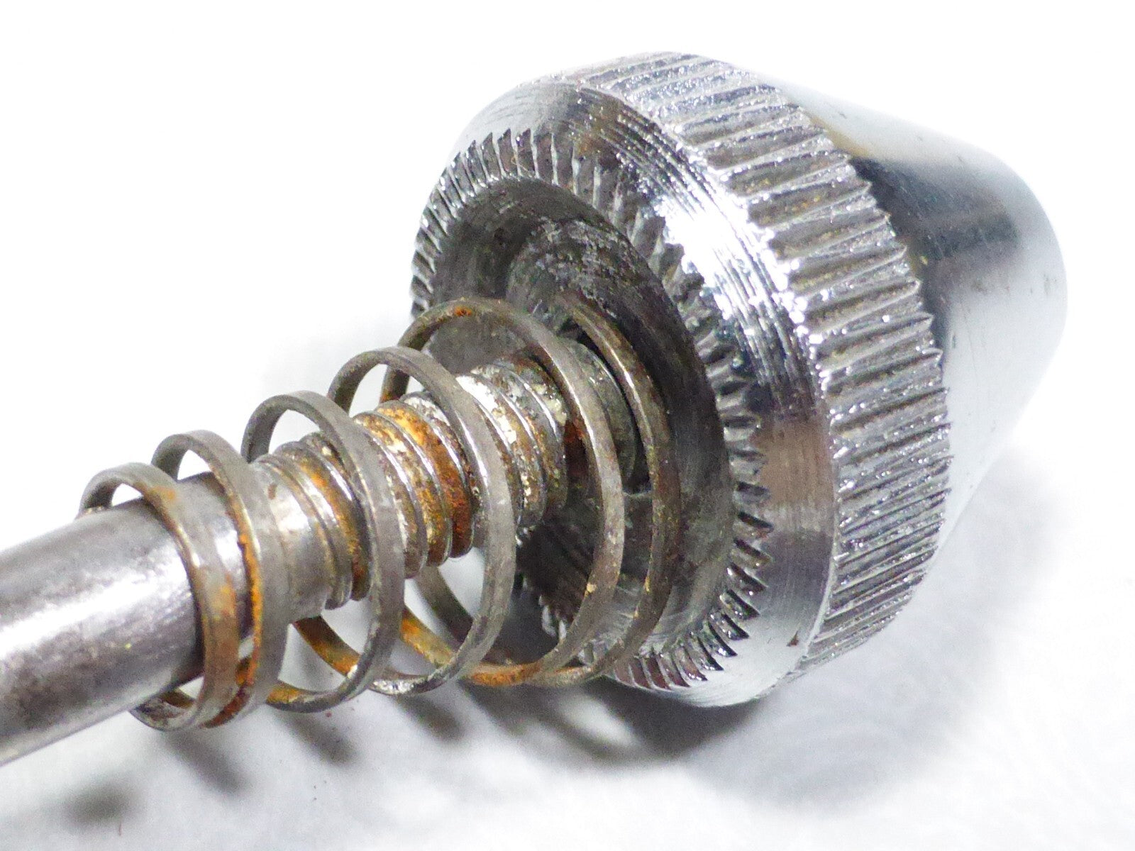 attache rapide arriere Quick Release front Skewer wheel  1001 Pelisssier