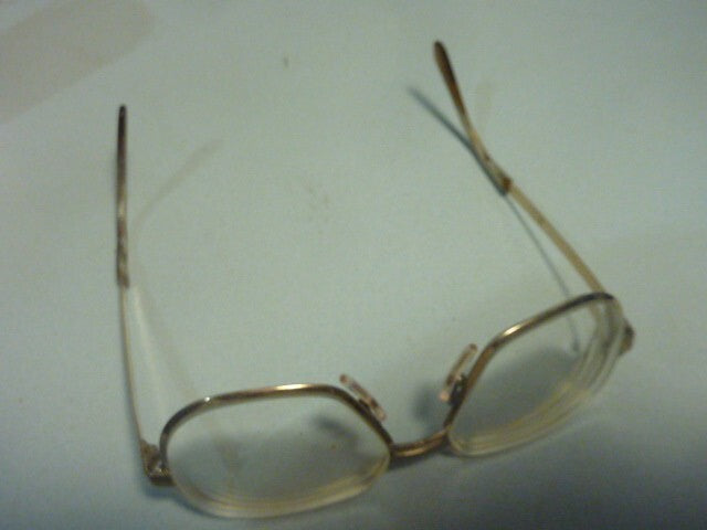 AUTHENTIQUE vintage 1960 PLAQUEE OR LUXOTTICA 18K paires lunette de vue LUNETTES