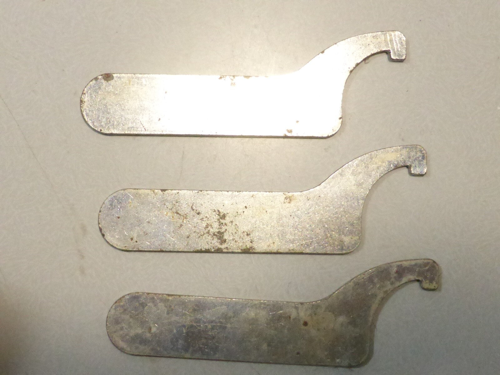 3 Clé Réglage Amortisseurs origine inconnue