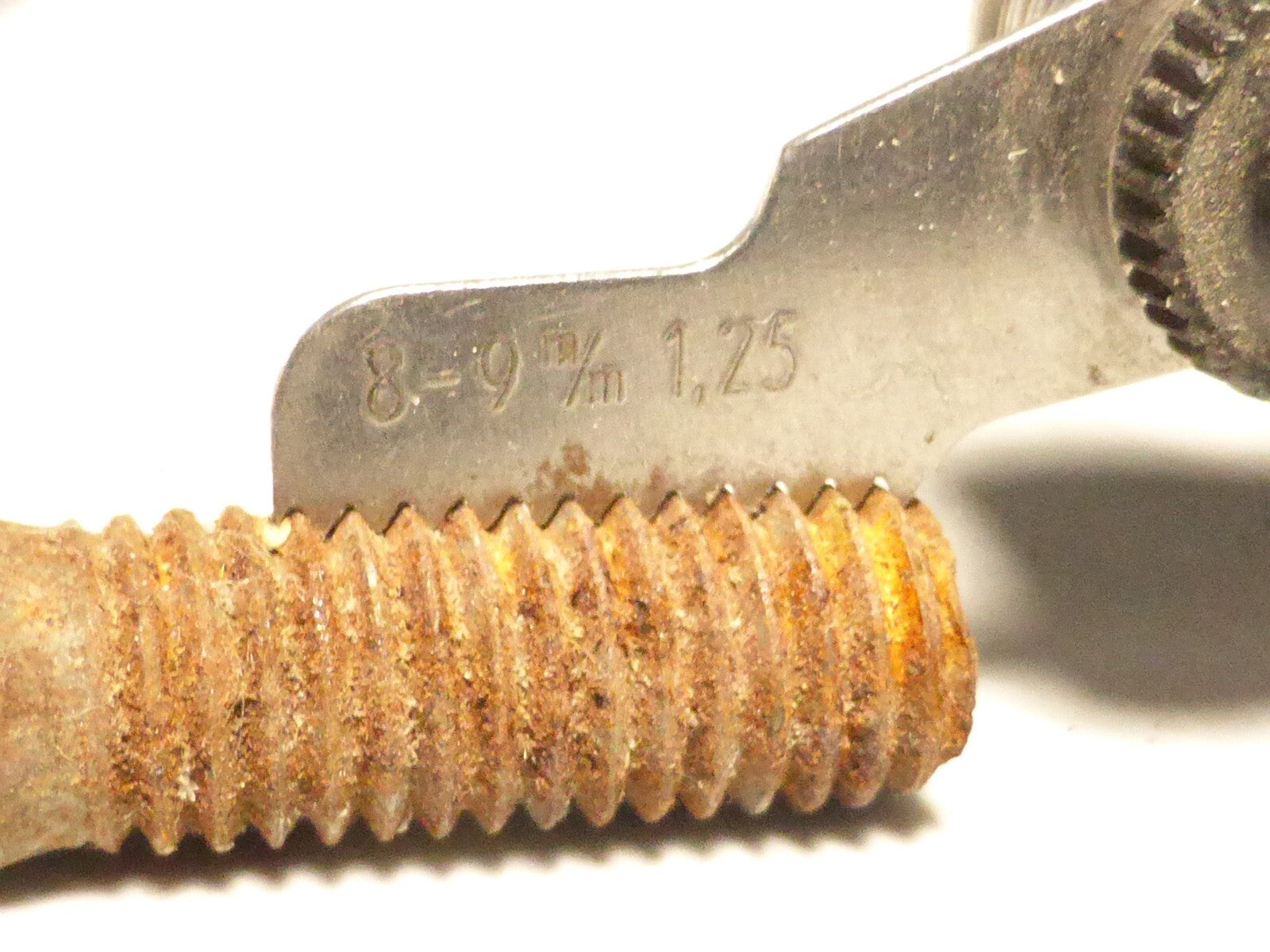 ✨ NOS neu vintage anciens 2 goujon  réparation longueur 124 mm Ø 8✨