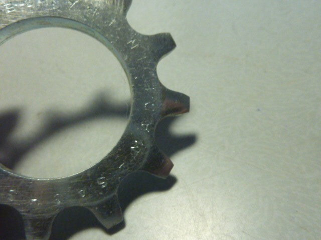 NOS vintage pignon 12  MAILLARD  threaded freewheel cog