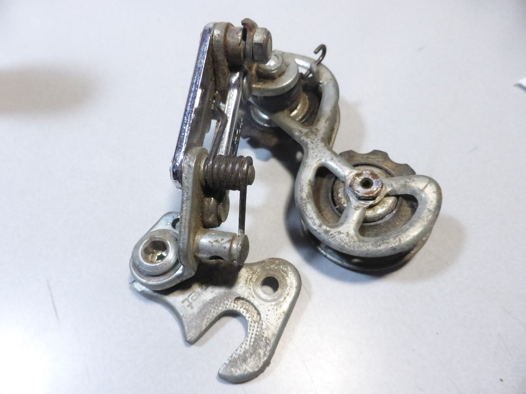 Dérailleur avant huret svelto   HURET SVELTO DERAILLEUR VINTAGE HURET SVELTO