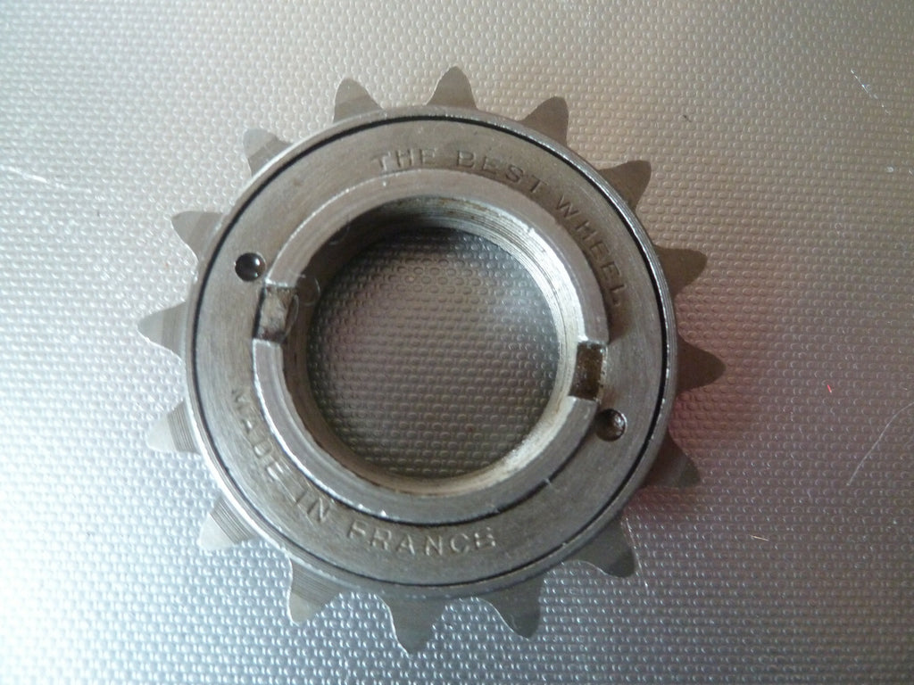 NOS OLD BIKE NOS ATOM MAILLARD the best FREEWHEEL  16/D EROICA 32x100 ......