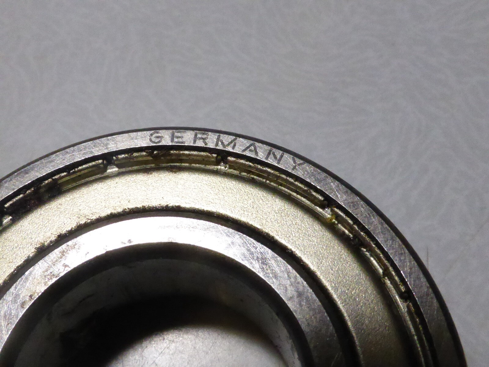 6004.C3 FAG roulement 20mm ID x 42mm OD x 12mm