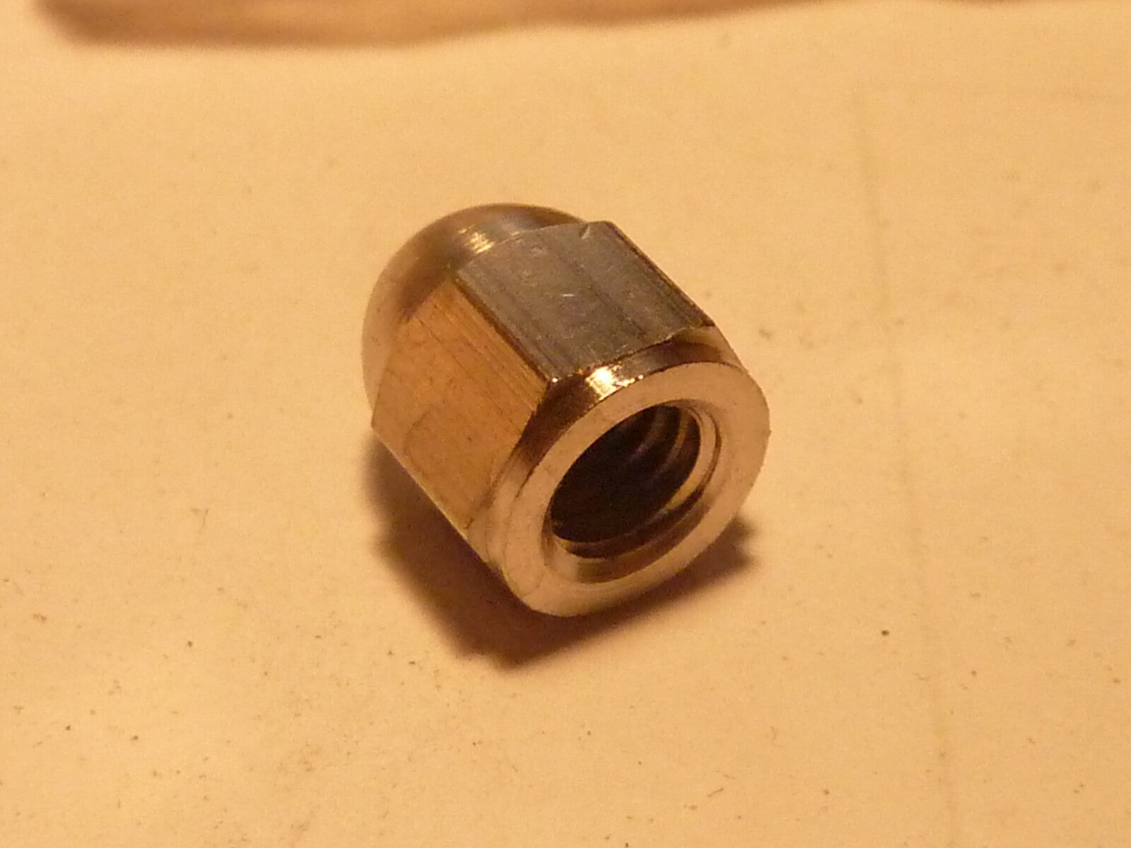 ✨ Ancien stock / NOS – Boulon fixe de cuve carburateur Gurtner – Réf. 6125 ✨