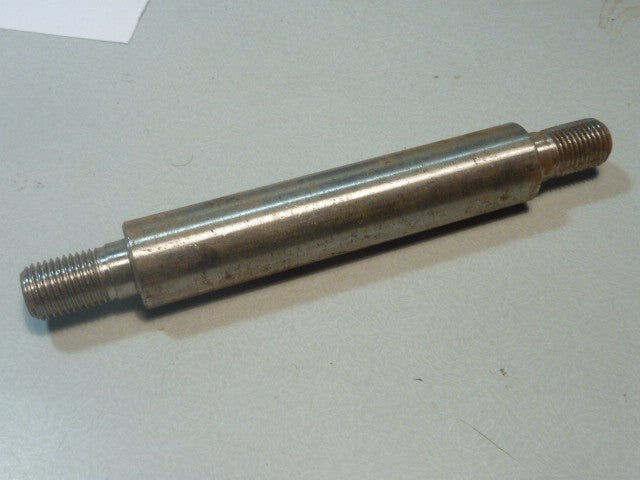 ancien Axe  longueur 155 mm diamètre 22 mm  gorges
