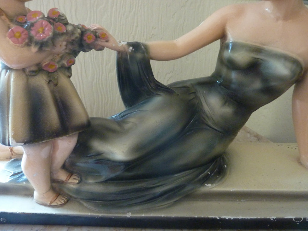 LA FEMME ET L'ENFANT - ART DECO signé, numéroté d'après Ugo CIPRIANI - L 52 cm