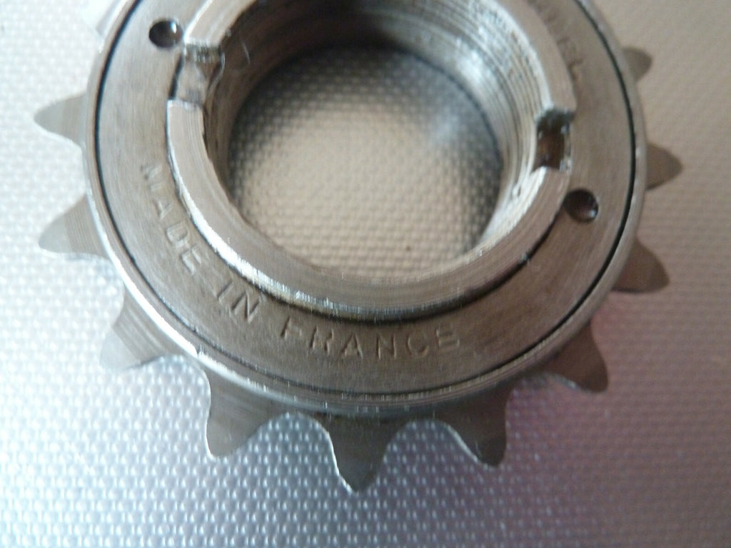 NOS OLD BIKE NOS ATOM MAILLARD the best FREEWHEEL  16/D EROICA 32x100 ......