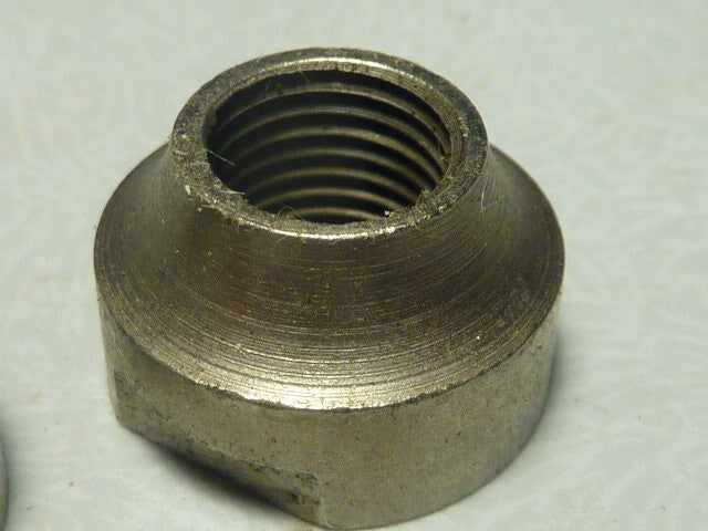 NOS 2 Cone de roue 9,5x18 mm roulement de moyeu  diamètre d'axe de roue velo