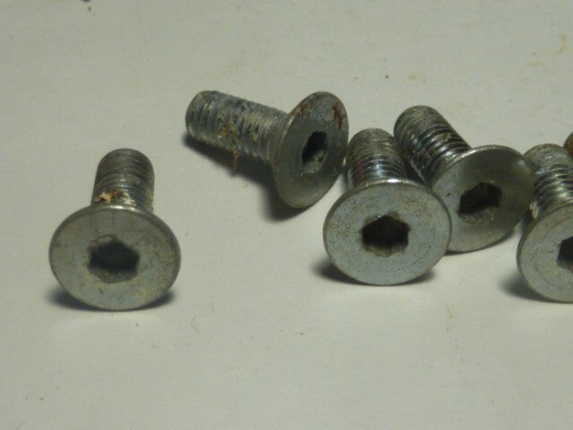lot Vis  velo couronne pédalier vis   motobecane peugeot vintage