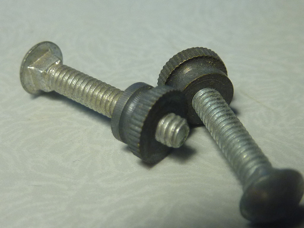 NOS neu ancien molette tète ronde  méplat 2 vis bolt screw acier  vintage
