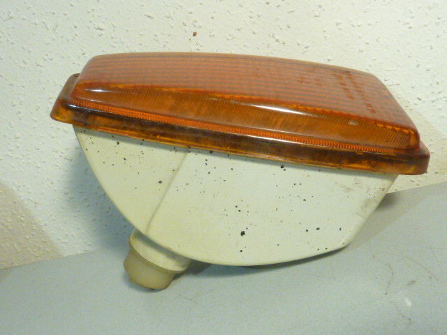 Clignotant passager pour Lada samara 5 portes de 1988