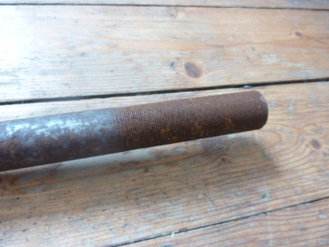 ✨ NOS Fourche vélo vintage acier  roue 600 – pivot fileté 25x100 entraxe 100 ✨