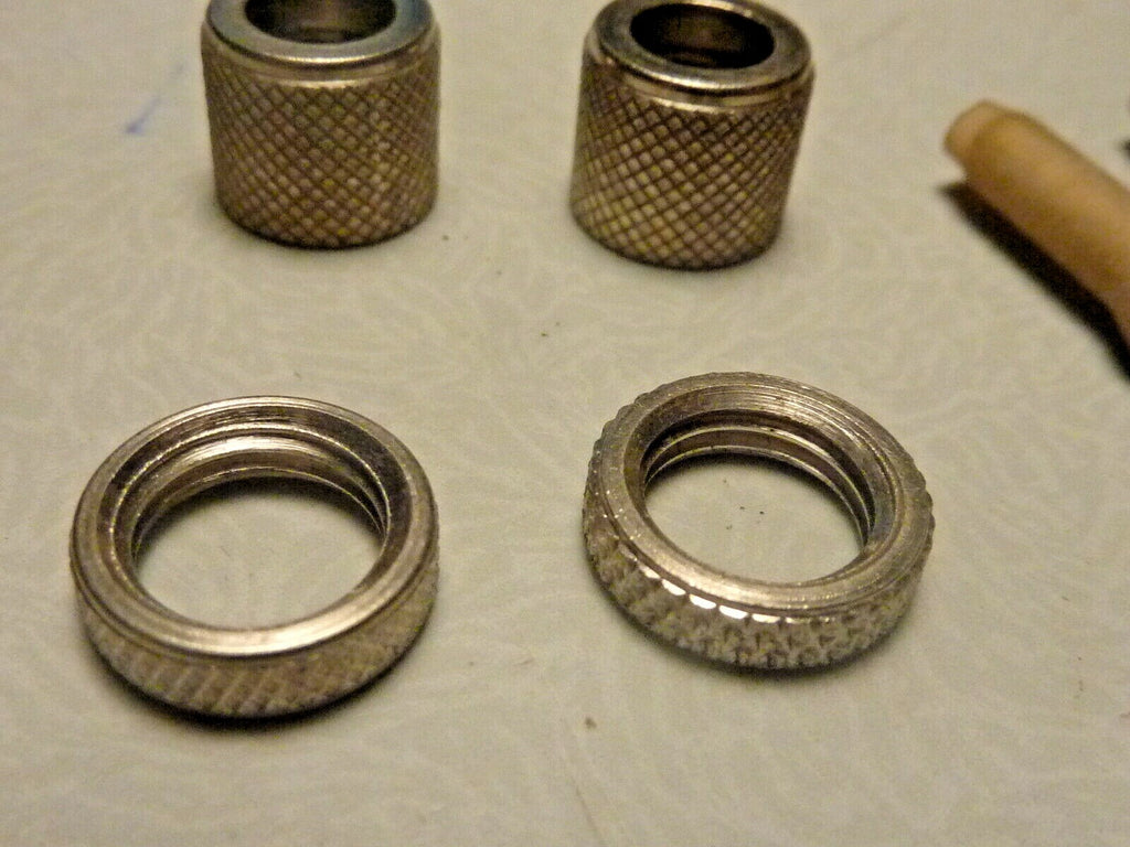 ✨ Ancien stock / NOS – Écrou et embout de valve vélo vintage Dunlop avec gaine ✨