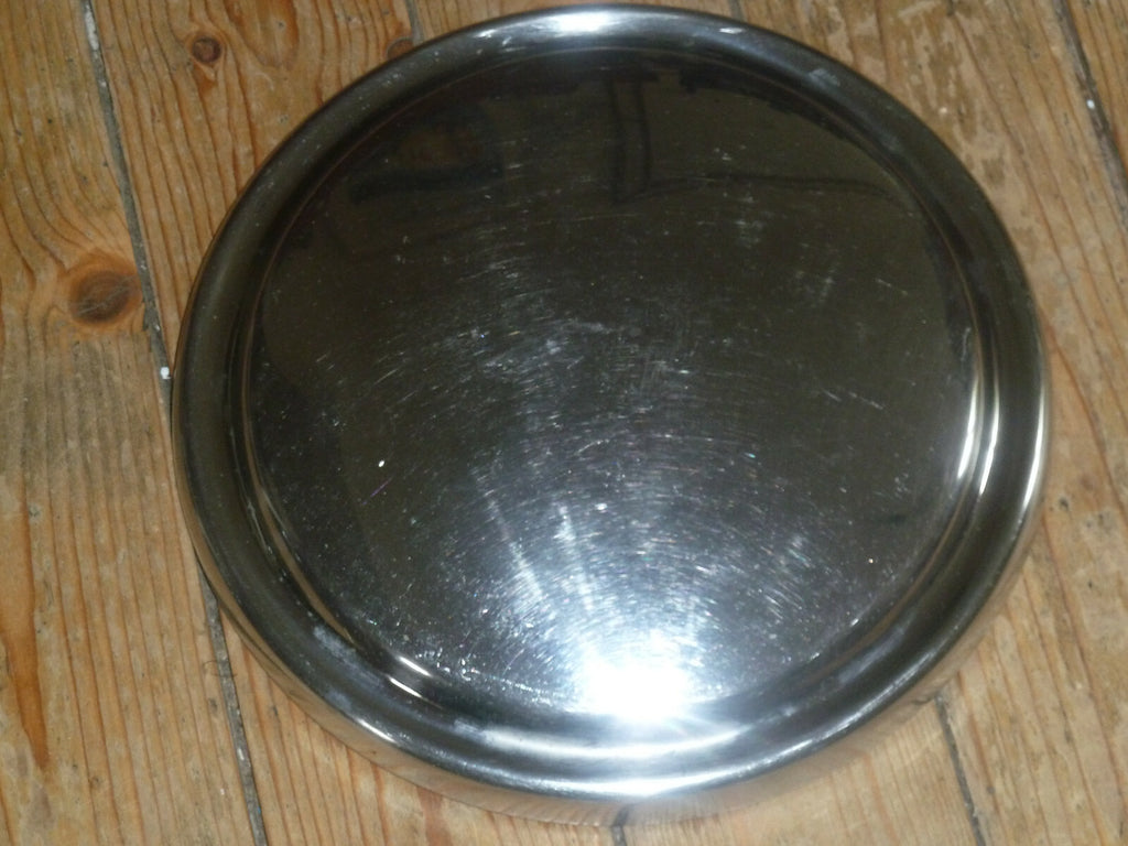 1 anciens  vintage  Enjoliveurs Ø 245 mm