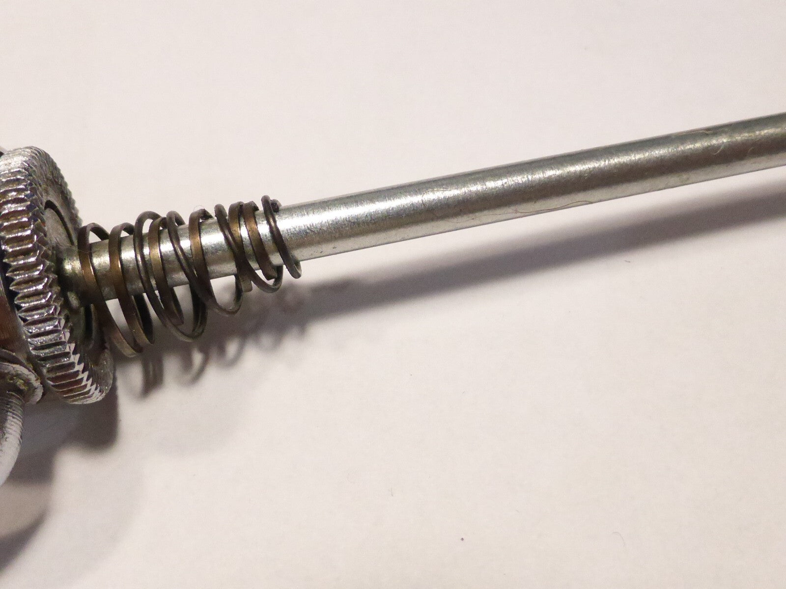 NOS vintage attache rapide wheel quick release skewer roue arrière atom