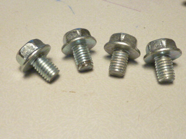 ✨ Lot de 4 boulons / vis 8 mm – Vélo / Cyclo – Carter – NOS ✨