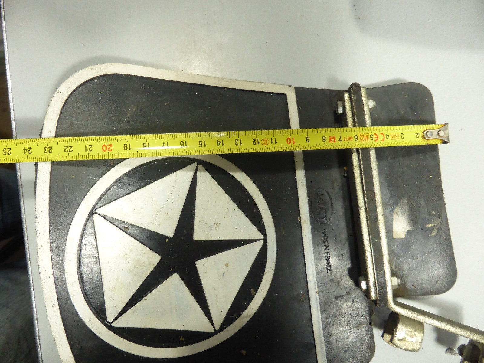 NOS 1 bavette SIMCA ancien  stock