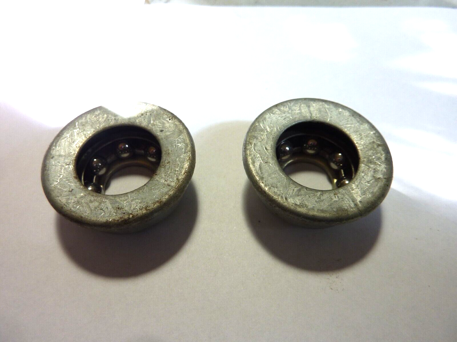 moyeu 2 Cuvettes  acier ø 28 mm - NOS - Oldschool, Vintage coupelles