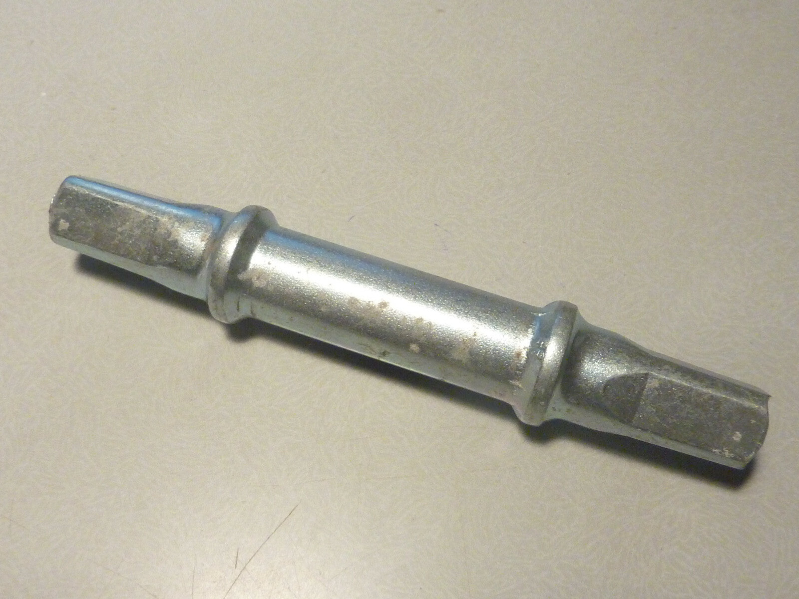 ✨NOS Axe de Pédalier Acier  Vintage Vélo Ancien 125 mm  Boîtier JIS✨