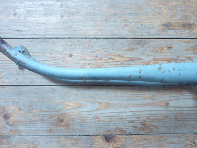 ✨ NOS Fourche vélo vintage acier  roue 600 – pivot fileté 25x100 entraxe 100 ✨