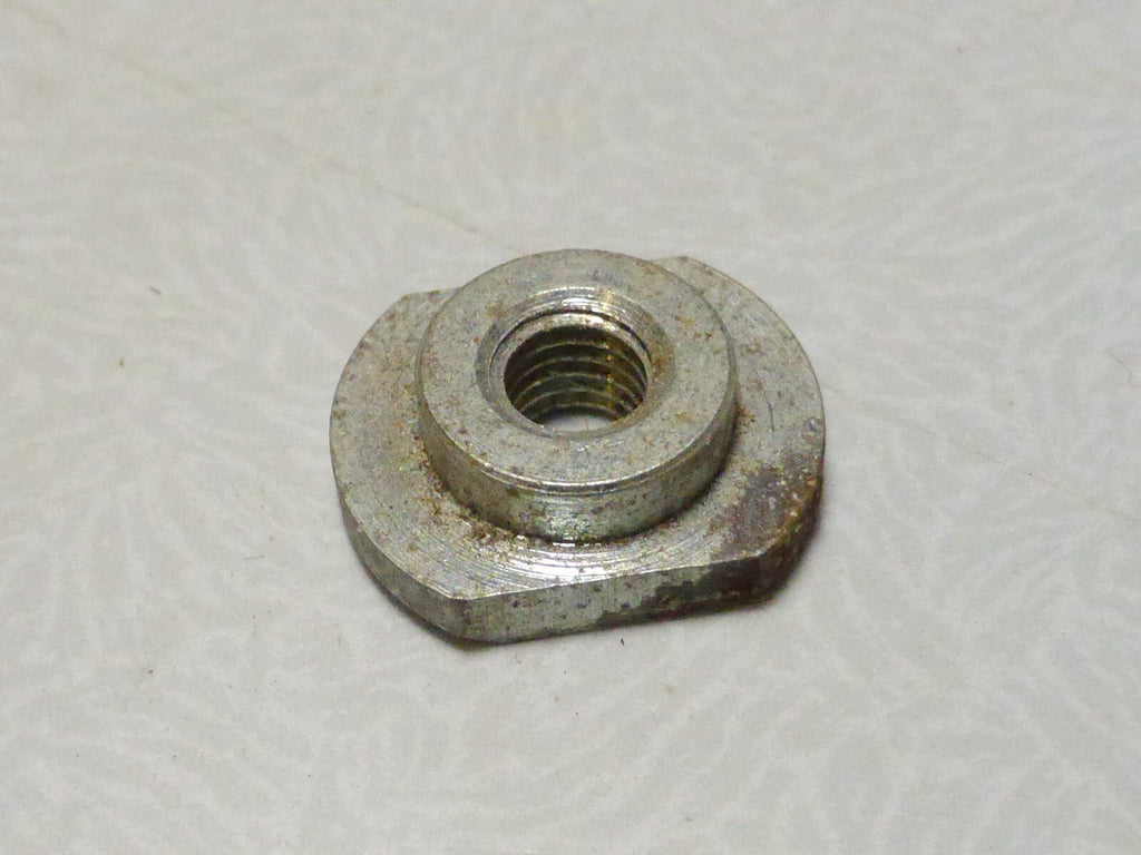 Huret Rear  patte dérailleur   screw bolt and nut   patte  1802