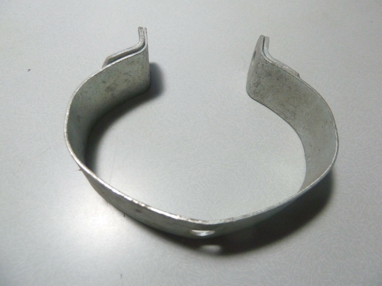 Collier échappement ovale sans ecrou Motobécane neuf ancien stock