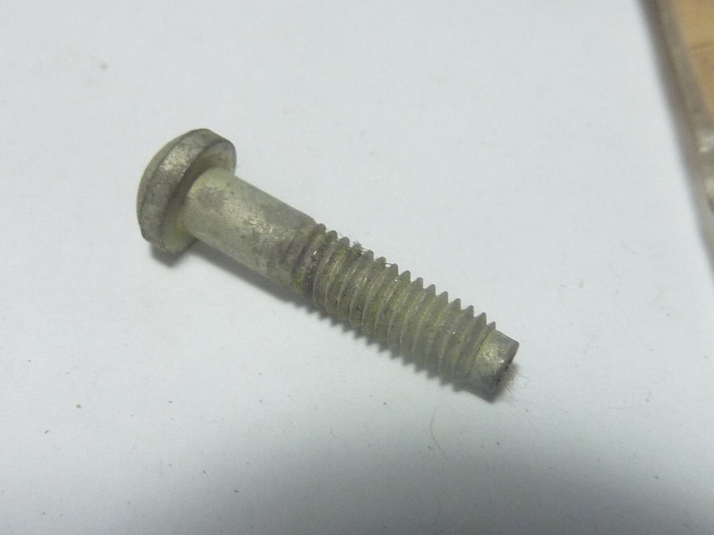 ✨ NOS – Vis Gurtner 5479 – Motobécane / Peugeot / Bima – Ancien stock ✨