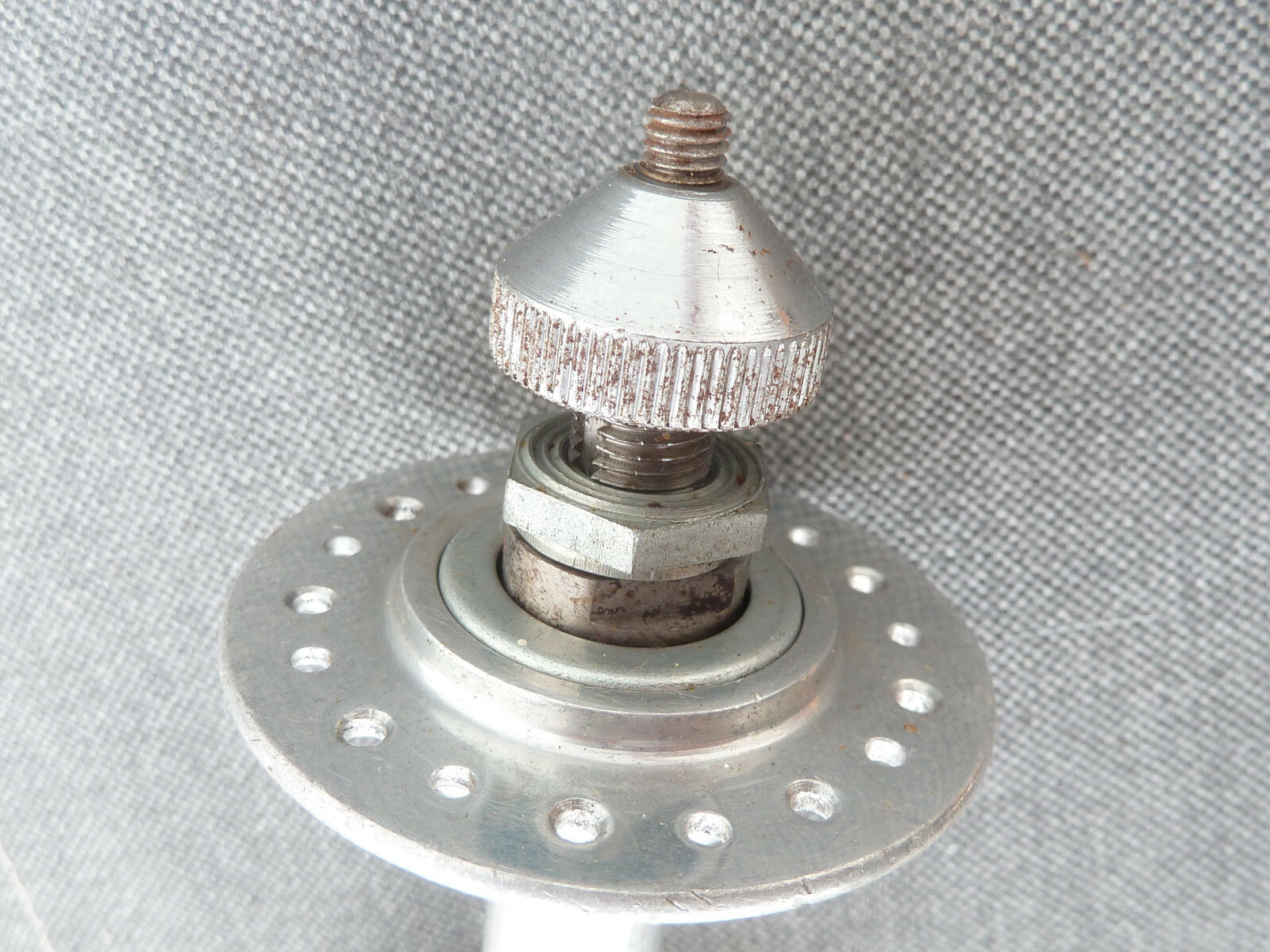 NOS NEU 1 vintage axe moyeux  orthor luxe 36 trous HOLE  FRONT HUB Nervex