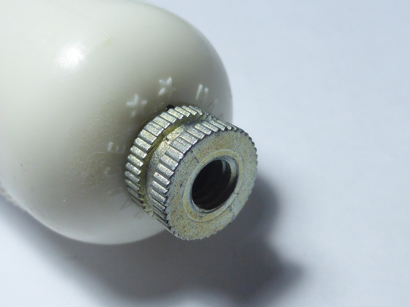 NOS new mini petite  Pompe à vélo vintage,peugeot,motobécane blanche 20-23 cm