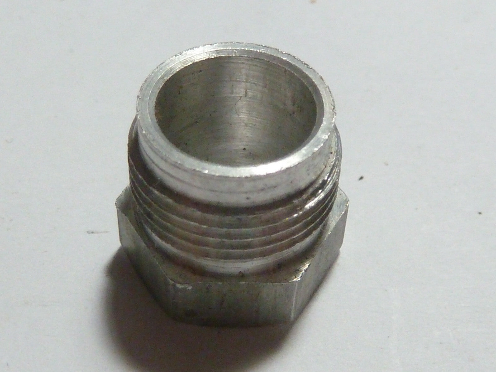 ancien stock vintage Raccord / écrou d'admission en aluminium 14 mm VéloSoleX