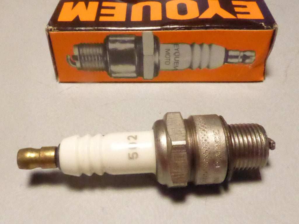 ✨ NOS Ancienne vintage Bougie Eyquem 502 Spark Plug moteurs Bernard ✨