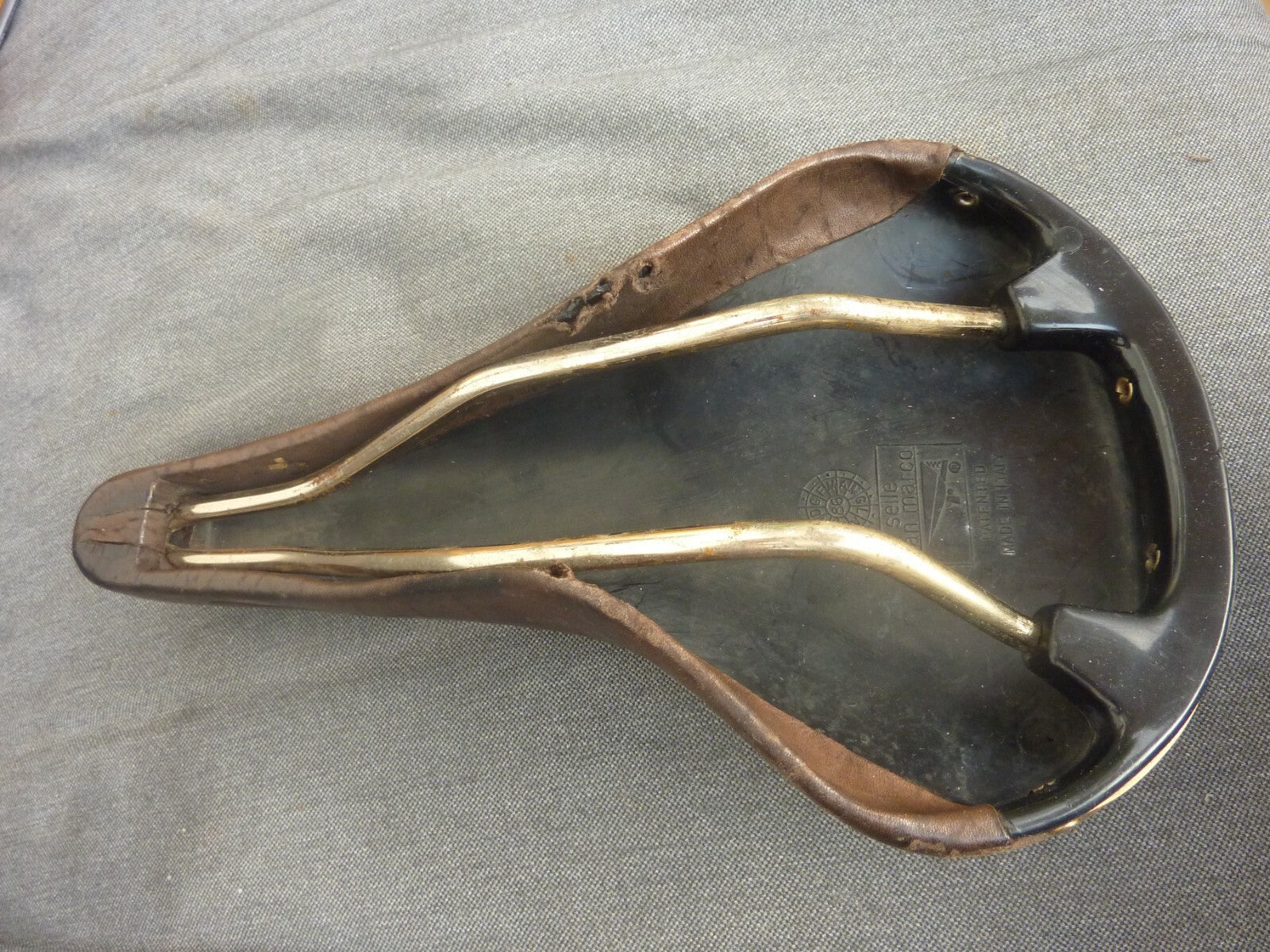 EROICA  Selle San Marco Rolls Cuir zébré Vintage course 1991