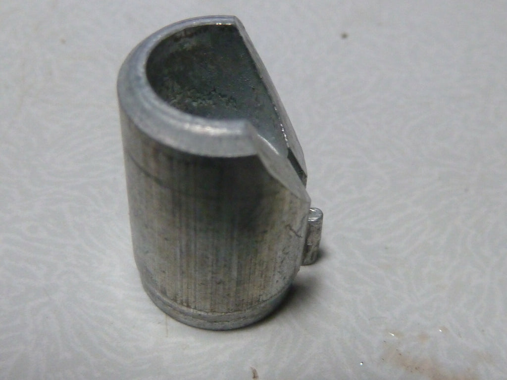 N.O.S 1 boisseau  carburateur 8424/2 GURTNER MOTOBECANE 21x14 mm