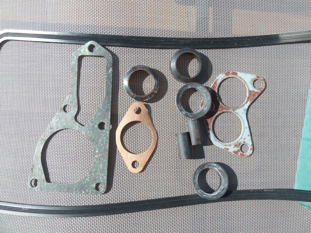 anciens joints vintage Peugeot 504 vieux stock