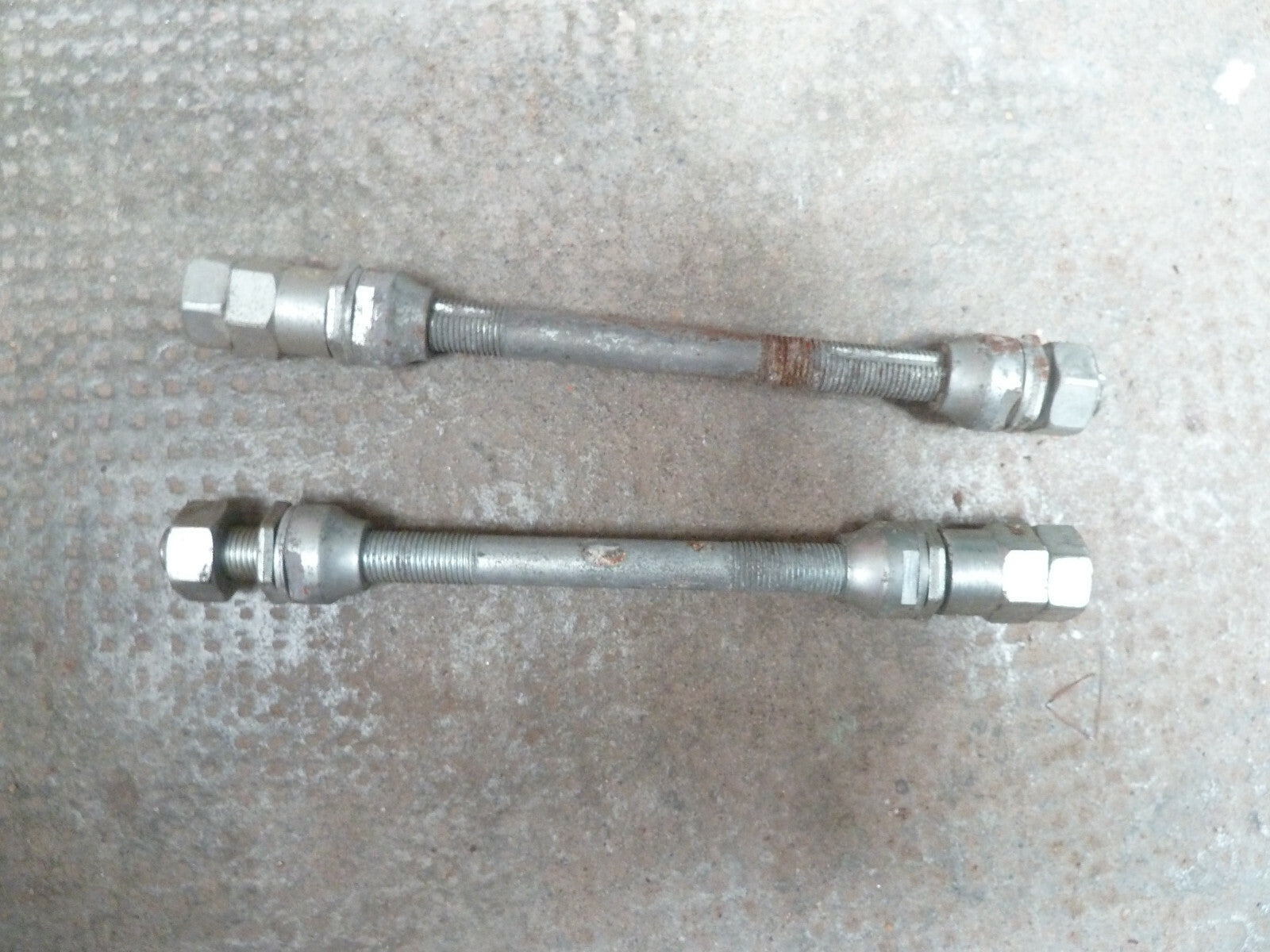 ✨ NOS Lot de  2 AXE ROUE vélo cyclo solex  Ø 9,5 longueur 165mm ancien stock✨