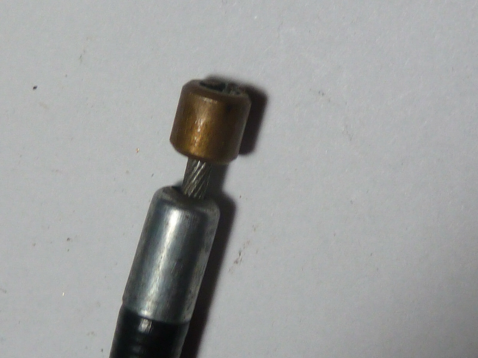 ancien cable gaine noir frein avant aprilia colibri Longeur total 55 cm