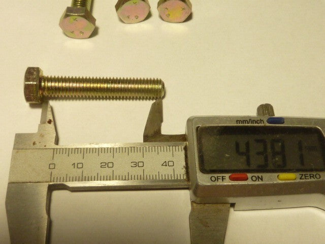 4 boulons 8x44 échappement etc Longueur total 50 mm M8