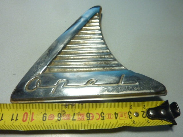 2 cache emblème triangle chromé Opel vintage old antique