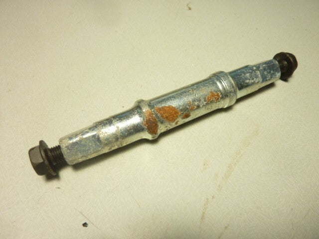 Axe pédalier 127 mm acier boitier pédalier vintage ancien stock