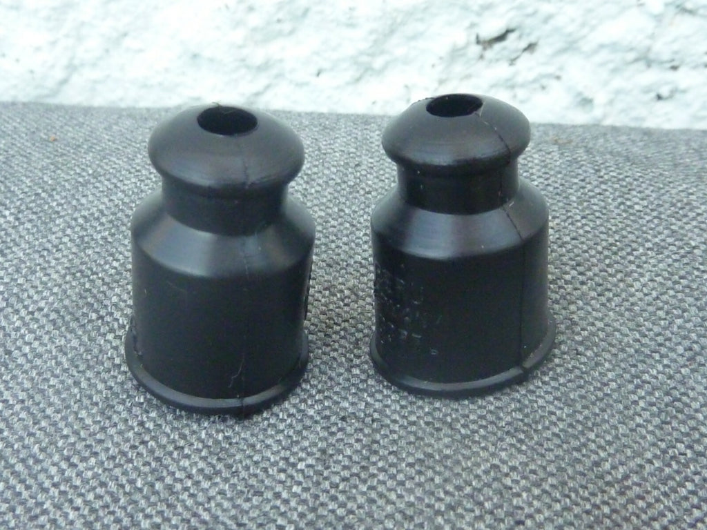 2 Capuchon protecteur, fiche de distributeur d'allumage cache bougie BERU G3P7