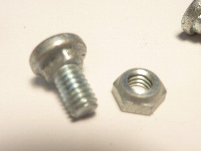 ✨ NOS – Lot de 2 Vis Carter Borgne Méplat – Vélo / Cyclomoteur Vintage ✨