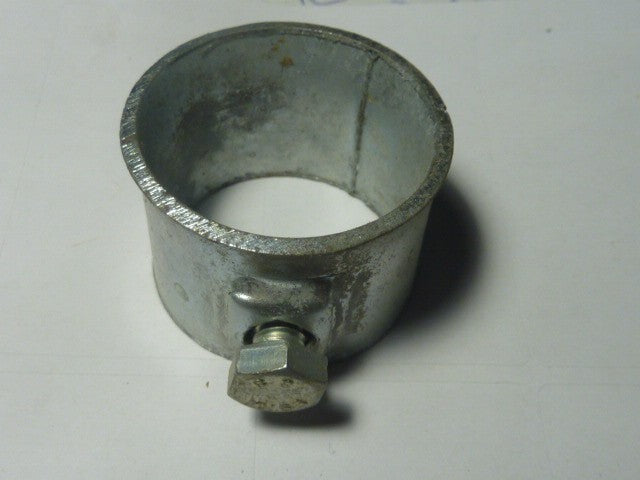 échappement raccord fixation pot échappement collier