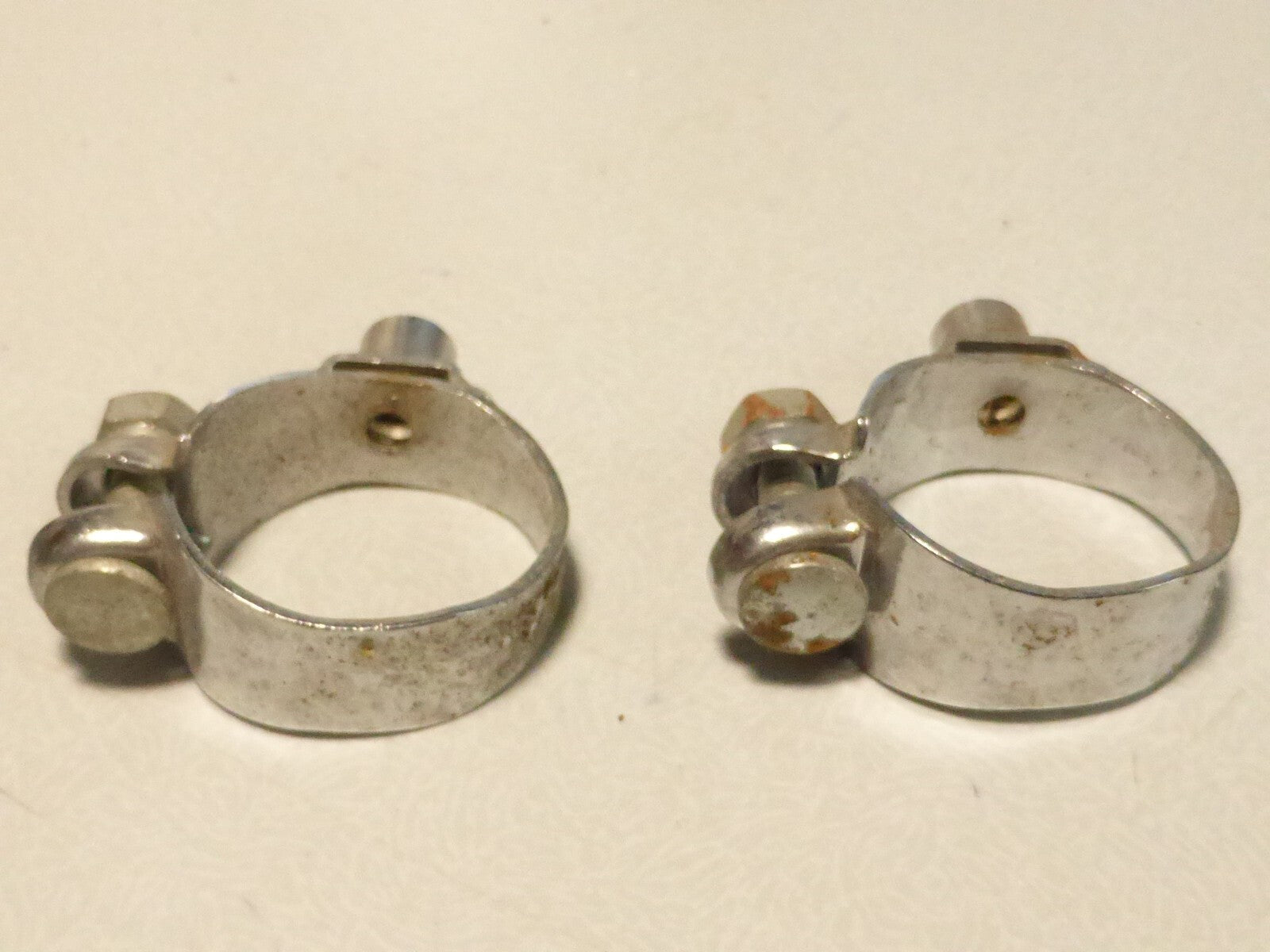 NOS lot de 4 Huret collier Levier De Vitesses Pince Shifter Band 28 mm