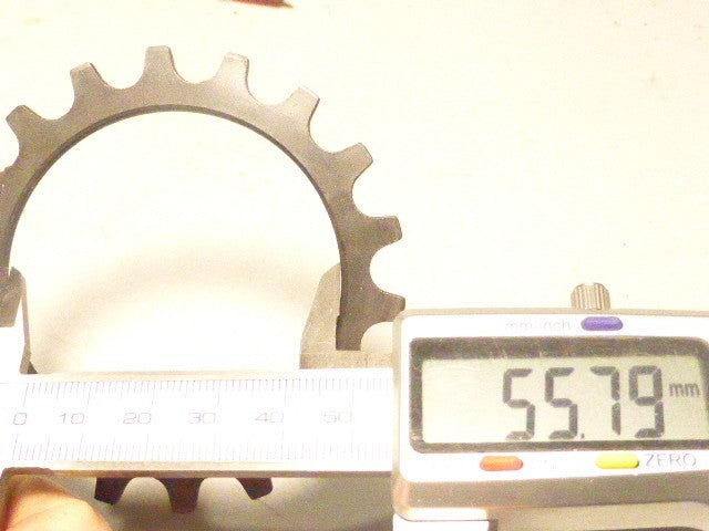 NOS vintage pignon 18  MAILLARD  threaded freewheel cog