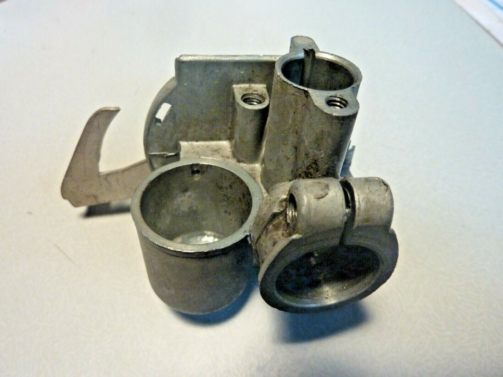 corps de Carburateur Gurtner D 10 D Motobecane a vérifier ???