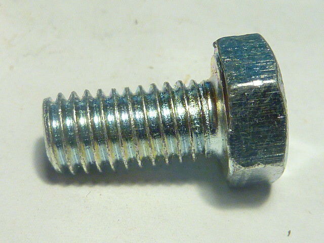 NOS 2 vis 8x15  solex  ancien stock 8 x 15 velosolex motobecane peugeot
